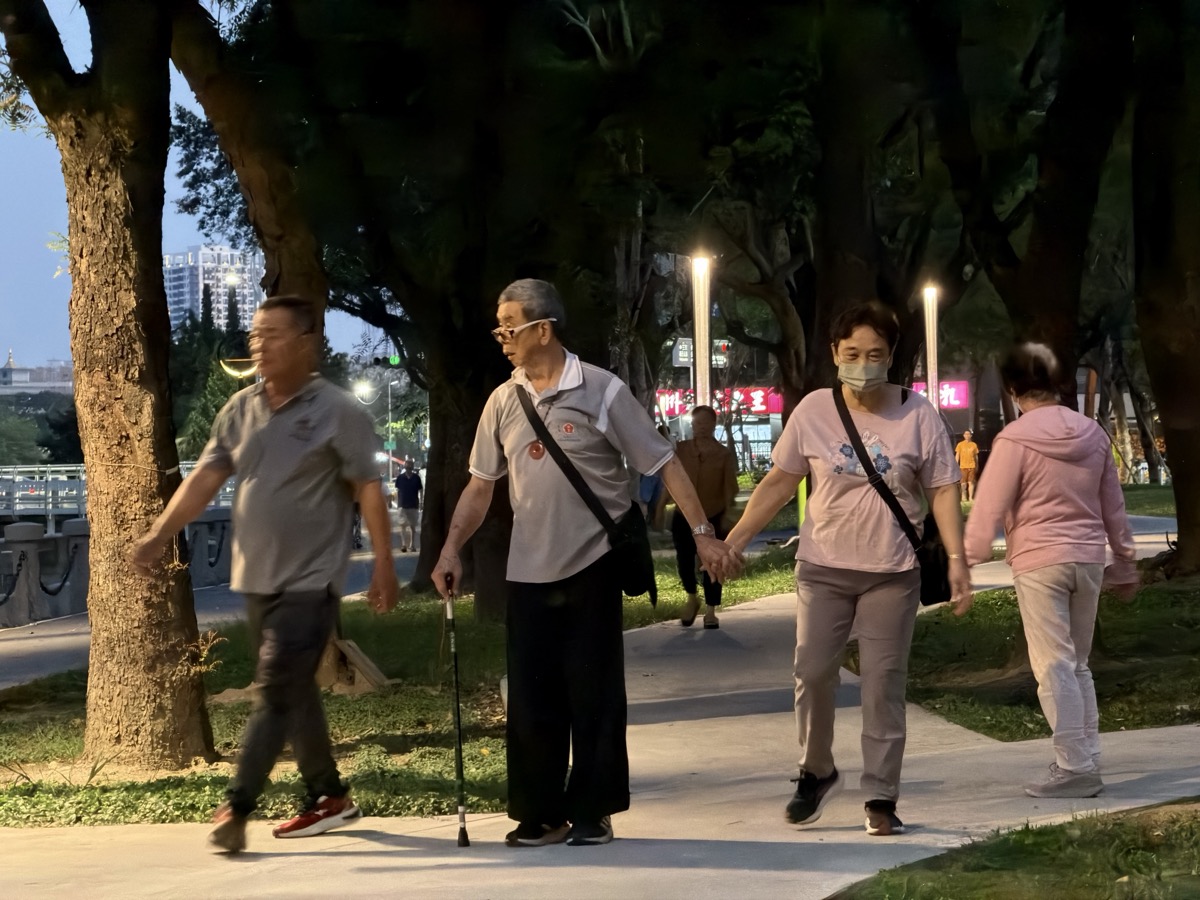 Spectateur de la vie au bord de rivière Love à Kaohsiung